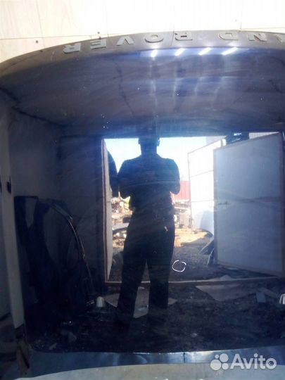 Капот от Land Rover Discovery III 2004-2009