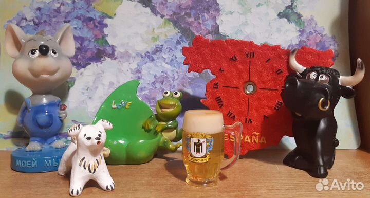 Фигурки сувенирные