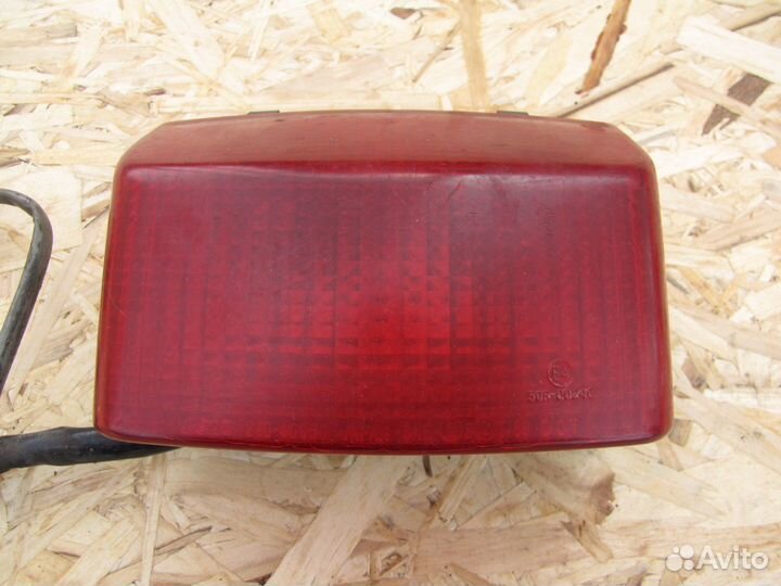 Фонарь задний Kawasaki ZZR400-1 (ZX400K)