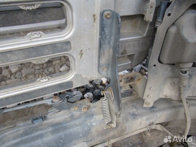 Петля капота Scania P, G, R series