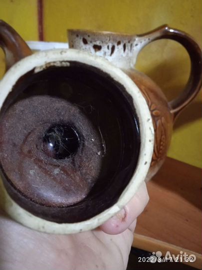 Чайник большой около 2 литров