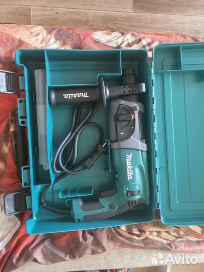 Перфоратор makita