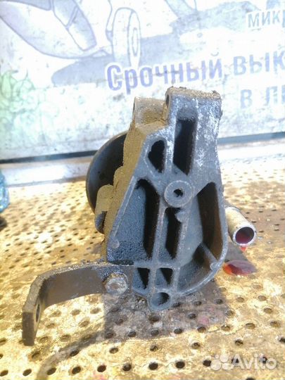 Насос гур Opel Insignia