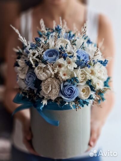 Букет из пенных цветов