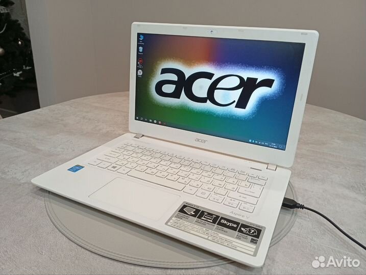 Ноутбук Acer Aspire V13