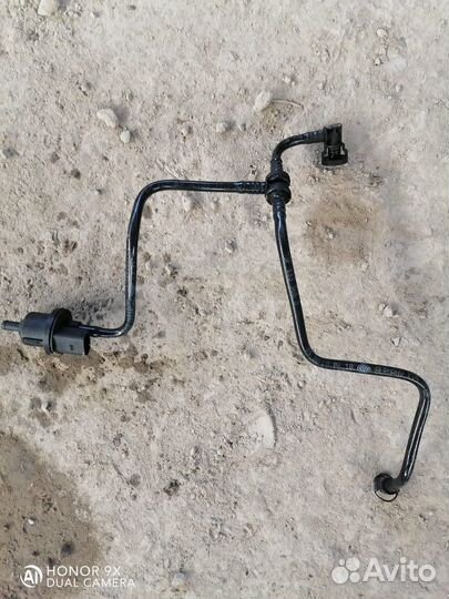 Клапан топливного бака Volkswagen Golf