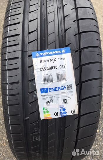 Triangle TH201 245/40 R20 95Y