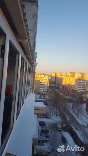 Балкон П 3,0*1,5*0,8 с крышей под ключ