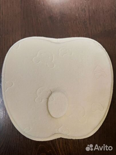Подушка ортопедическая и бандаж для новорождённого