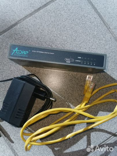 Коммутатор (switch) Acorp