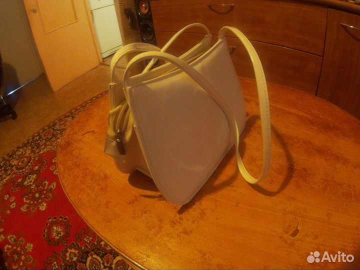 Сумка женская белая