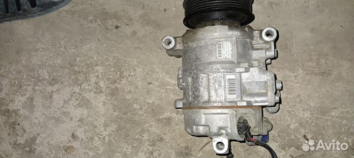 Компрессор кондиционера VAG на audi