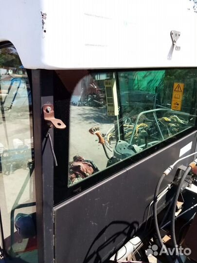 Кабина на Акрос Вектор