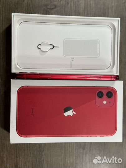 iPhone 11, 64 ГБ