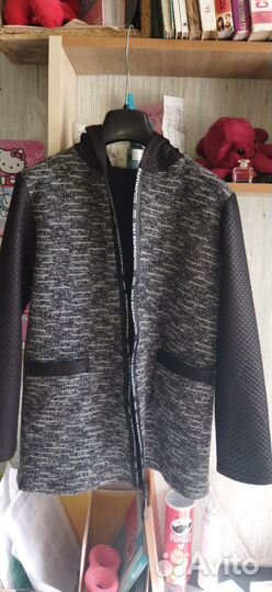 Продам кофты для девочек