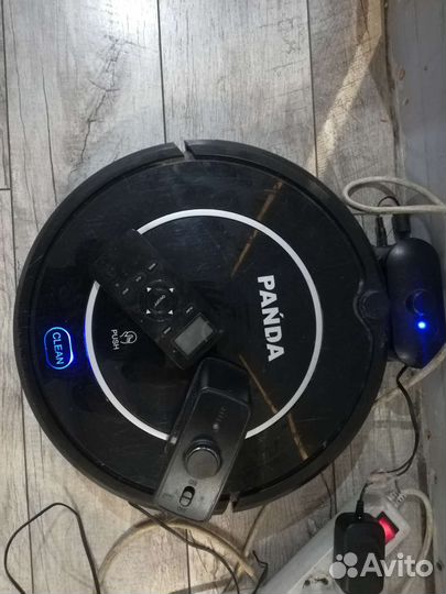 Робот пылесос Panda
