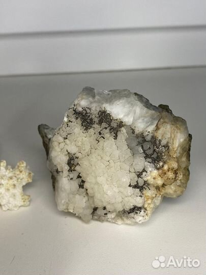 Друзы минералы Аметист Сердолик