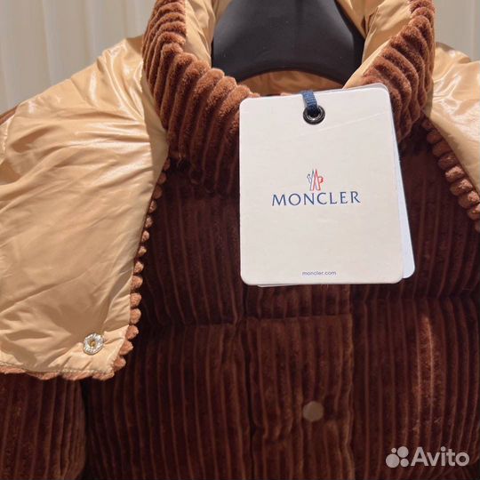 Вельветовый пуховик Moncler Daos