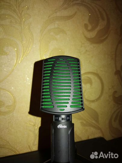Микрофон проводной