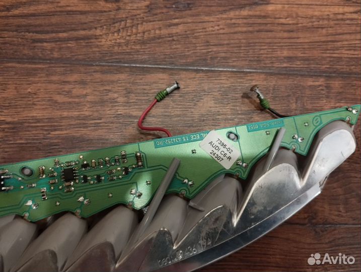 Задние фонари Audi A6 C6 седан