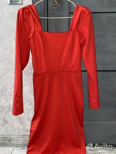 Платье женское