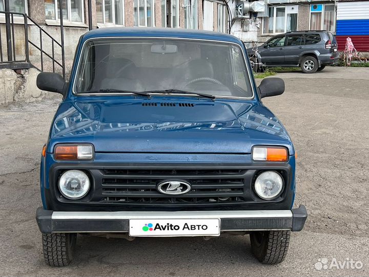 LADA 4x4 (Нива) 1.7 МТ, 2011, 130 000 км