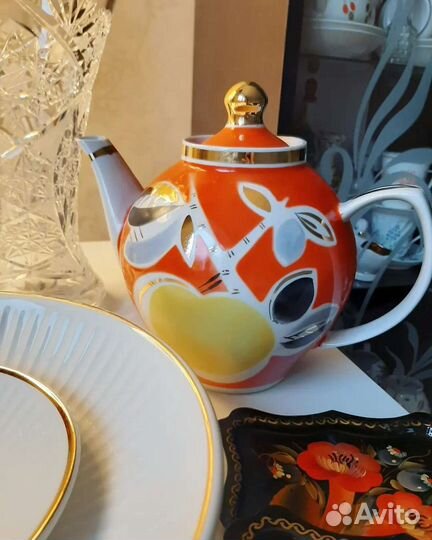 Посуда ссср-чайник, фужеры ГДР, мельхиор