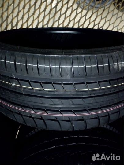 Grenlander IceHawke 1 275/45 R20