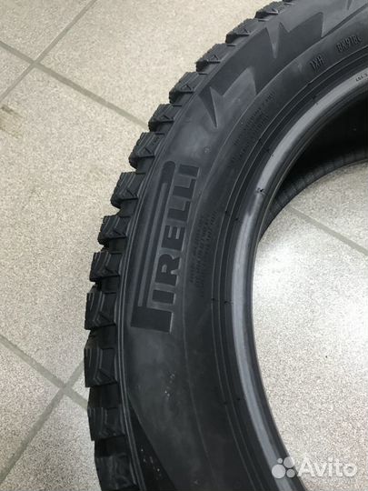 Pirelli Ice Zero 2 215/60 R16 99T