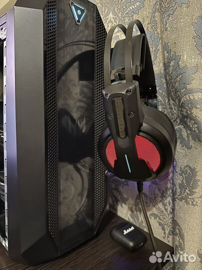 Игровые накшники Thunderobot H31