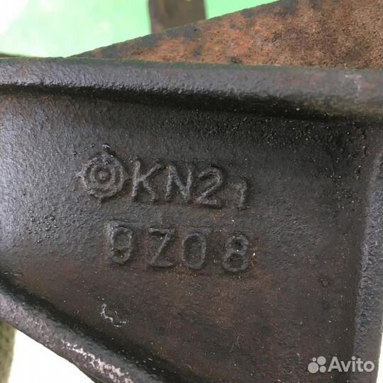 Кронштейн двигателя правый Сузуки Гранд Витара