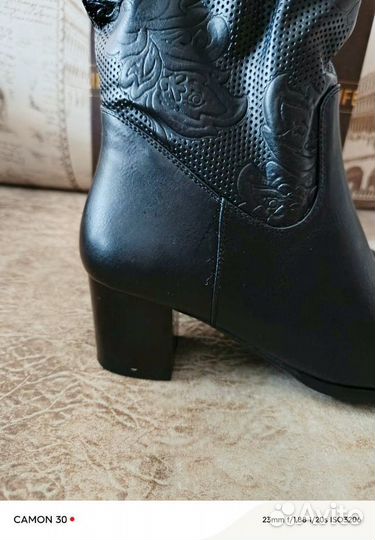 Сапоги женские демисезонные 38