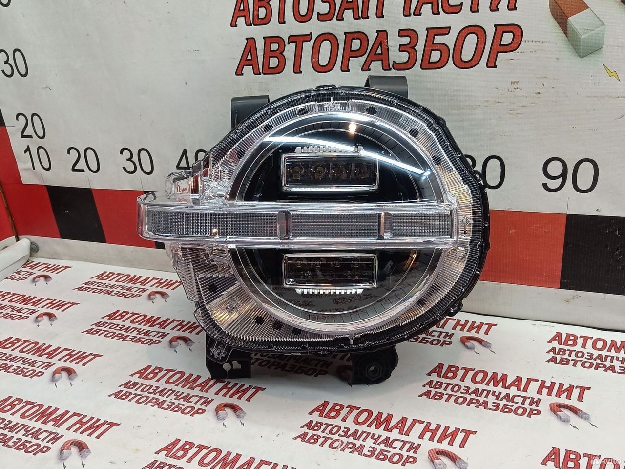 Фара передняя правая Tank 300