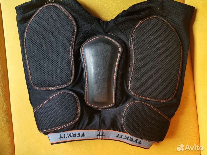 Защитные шорты для роликов детские