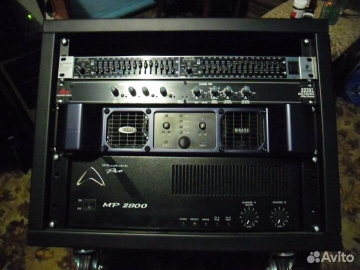 Crown pulse 2 х 1100 усилитель мощности