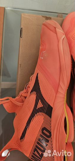 Волейбольные кроссовки mizuno Wave lightning NEO 2