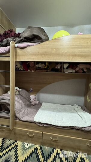 Двухъярусная кровать для детей