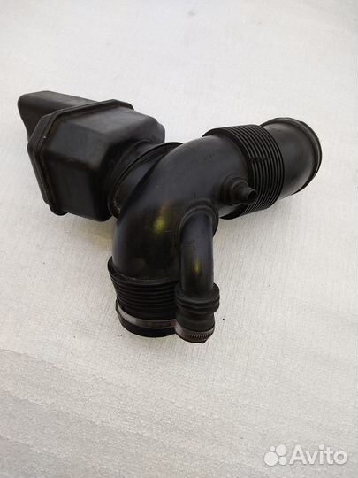 Резонатор воздушного фильтра bmw 5 e60