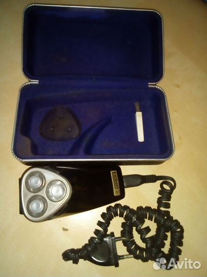 Электробритва Бердск-9