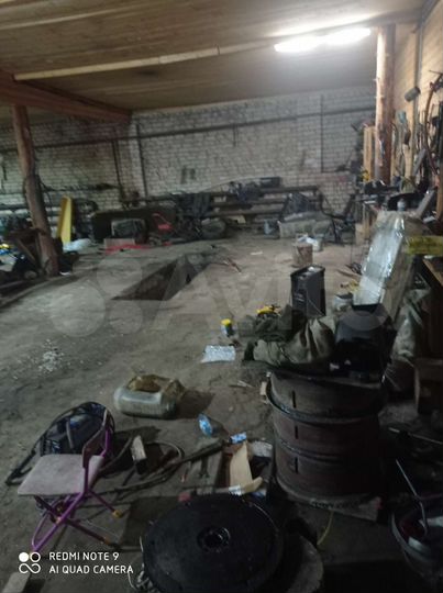 Гараж, > 30 м²