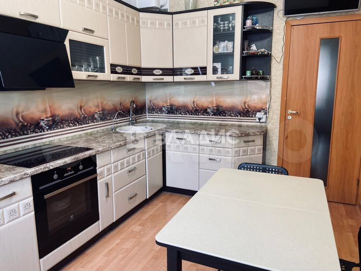 3-к. квартира, 71,2 м², 4/12 эт.