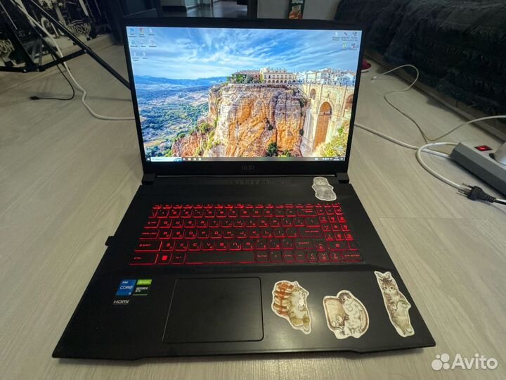 Игровой ноутбук MSI katana