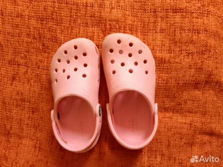 Crocs capika, crocs