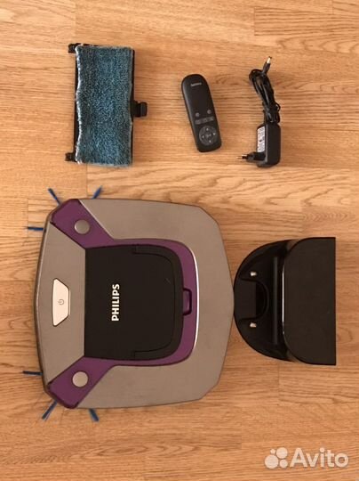 Робот пылесос philips FC8796/01