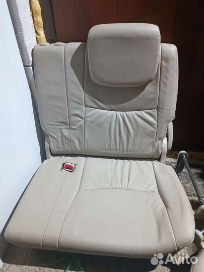 3ий ряд сидений Lexus gx470