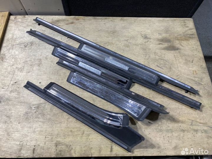 Накладка на порог салона Mercedes-Benz S-Class