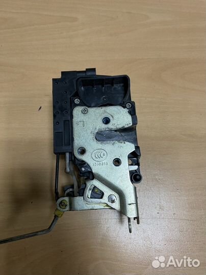 Замок Chevrolet Lacetti передний левый