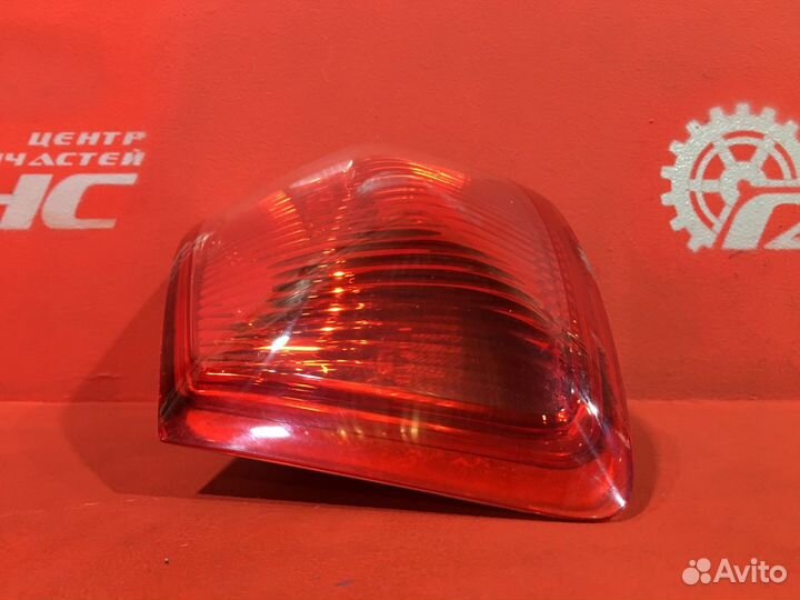Фонарь задний правый Ford Kuga SUV G6DG (ukda)