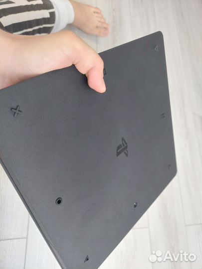 Sony ps4 slim 1tb