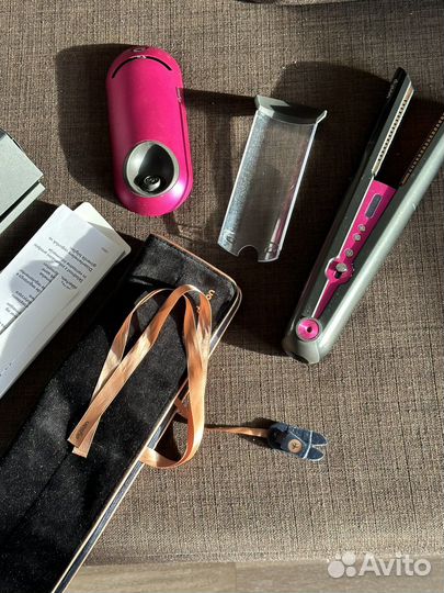 Выпрямитель Dyson для волос